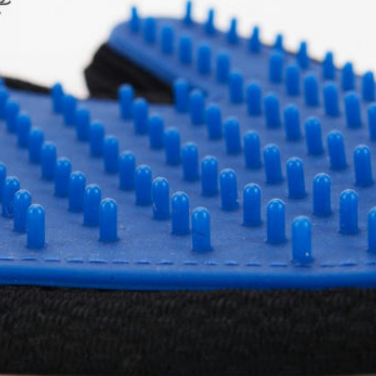 2 Pack Gloves with Silicone Pins for Pet Grooming